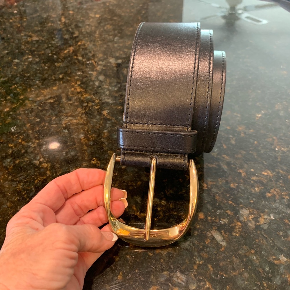 - Elsa M Blk Leather Belt w/ Large Gold Buckle {SM}